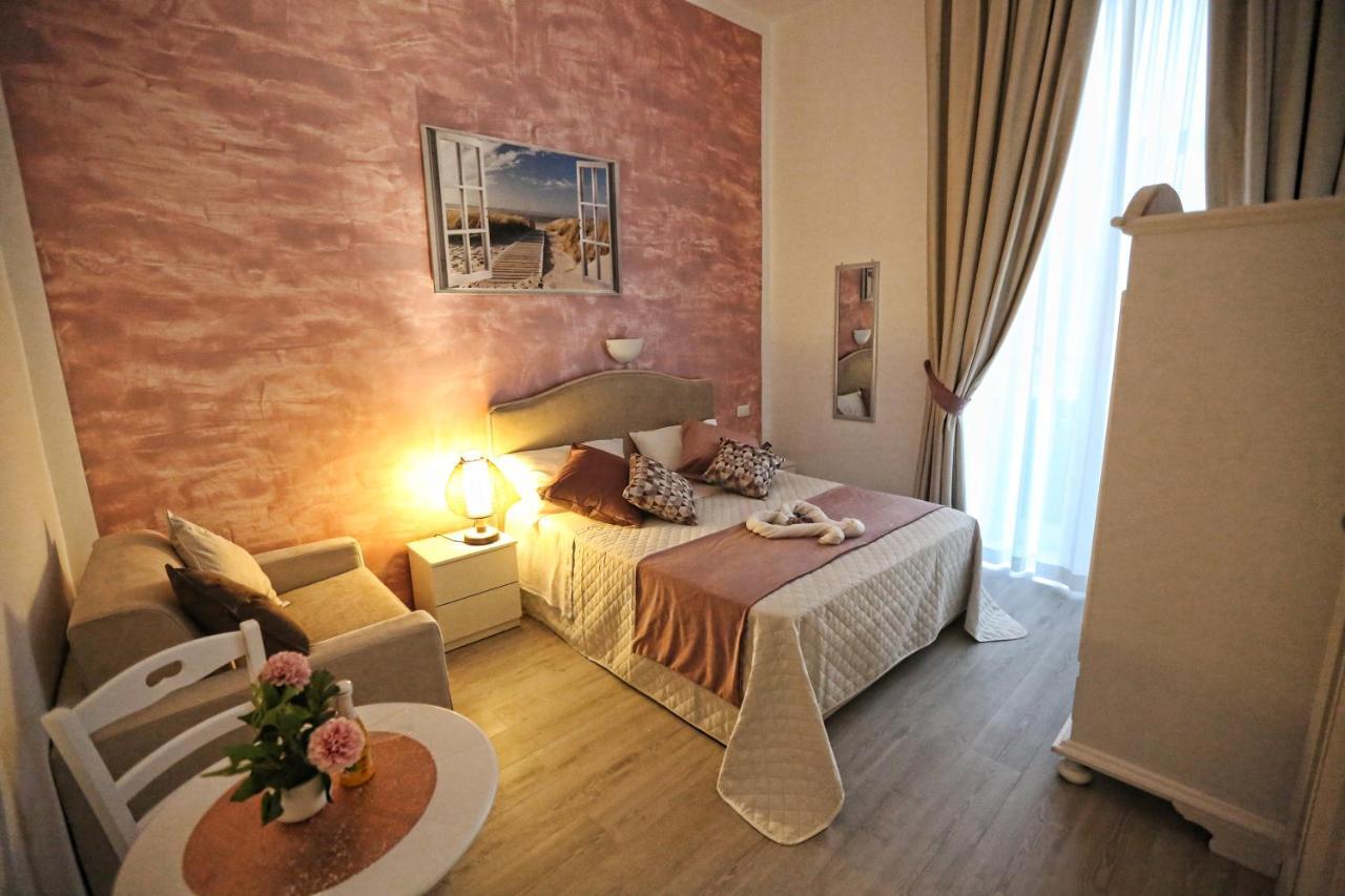 Maison Nilo 15 เนเปิลส์ ภายนอก รูปภาพ
